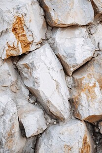 灰白岩石堆叠纹理特写