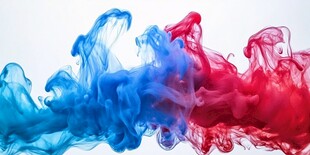 红蓝墨水在水中舞动