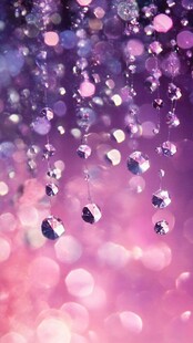 梦幻紫色水晶垂坠背景