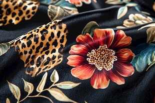 豹纹花卉图案丝绸面料