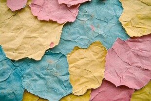 多彩皱纸拼贴纹理背景