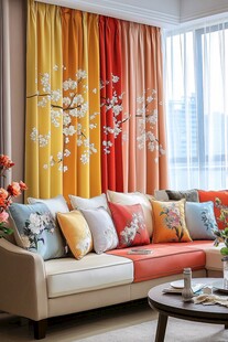 多彩花卉窗帘装点温馨客厅