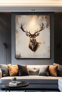 鹿头挂画装点温馨客厅