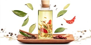 瓶装草本精油与香料展示