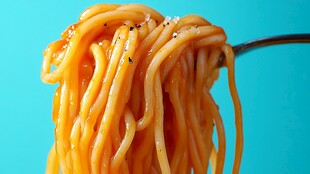 叉子上的美味意大利面条