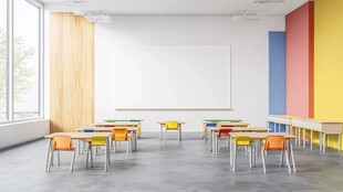 多彩明亮的现代教室空间