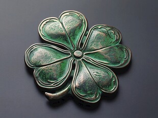 复古绿四叶草金属饰品