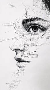 线条勾勒的神秘眼部特写