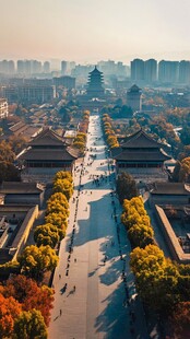 古都秋景下的中式建筑风光