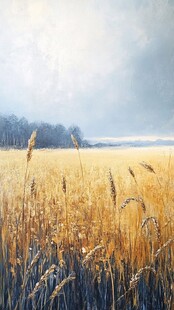 金色麦田与远方朦胧树林