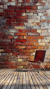 砖墙旁的简约复古座椅