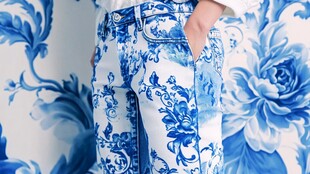 蓝白青花瓷风时尚休闲裤