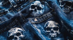 骷髅图案牛仔布的独特魅力