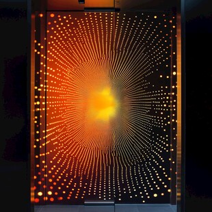 炫彩光影艺术装置