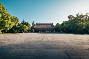 中式庭院广场绿树蓝天景