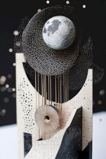月球主题艺术装置雕塑