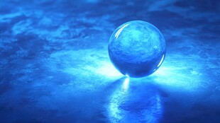蓝色发光水晶球奇幻景象
