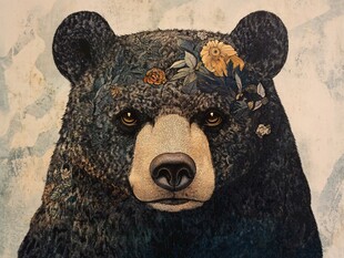 戴花黑熊的艺术肖像