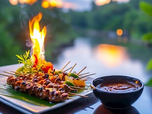 湖畔火焰烤肉与蘸酱美味