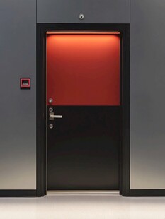 现代风格红黑配色办公门