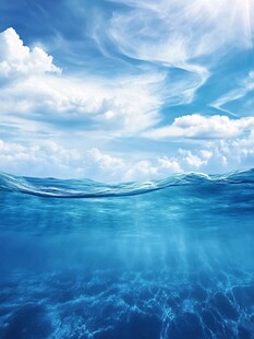 梦幻海洋与蓝天交融美景
