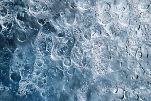 冰面气泡纹理特写