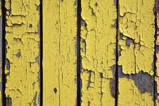 斑驳黄漆旧木板纹理