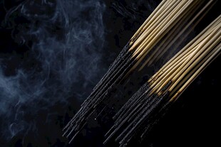 燃香袅袅 禅意氛围营造