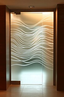 波浪纹磨砂玻璃门设计
