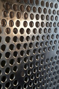 金属冲孔板纹理特写