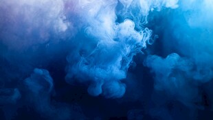 梦幻蓝紫色烟雾艺术画面