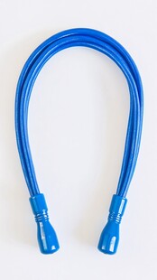 蓝色软管水管连接器示例