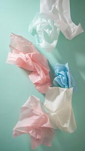 彩色皱纸的艺术美感展示