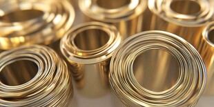 金色金属卷特写