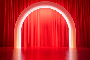 红色霓虹拱门与幕布背景