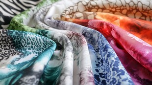 多彩印花布料展示