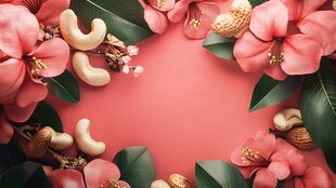 花卉坚果装点的温馨画面