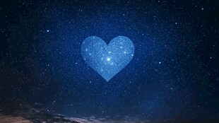 梦幻星空心形图案