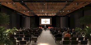 宽敞会议室里的讲座场景