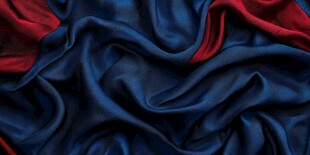 红蓝绸缎褶皱纹理特写