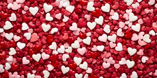 爱心糖果铺满画面