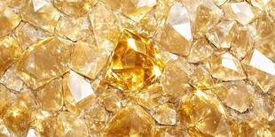 璀璨黄钻碎片闪耀画面