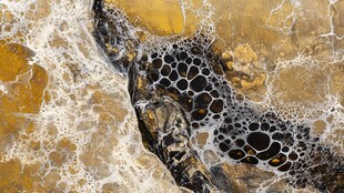 金色泡沫纹理抽象艺术图