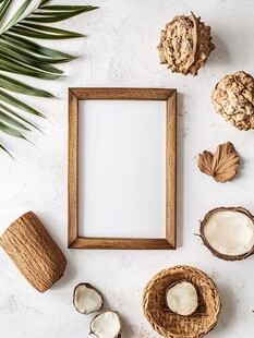 木质相框与自然装饰摆件