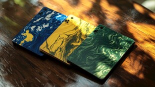 多彩大理石纹手机后盖展示