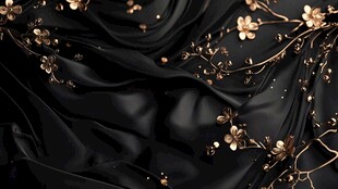 黑绸上的鎏金花卉纹理
