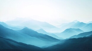 梦幻蓝调远山景观