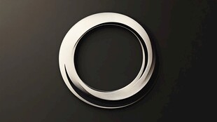 银色金属圆环特写