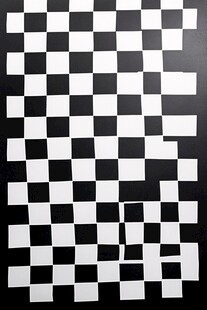 黑白棋盘格图案背景