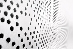 白色穿孔金属板纹理